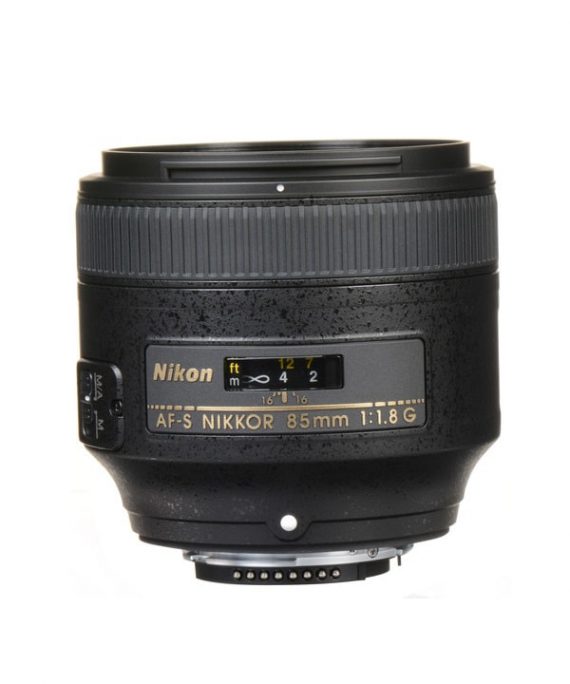 لنز Nikon 85 f/1.8G