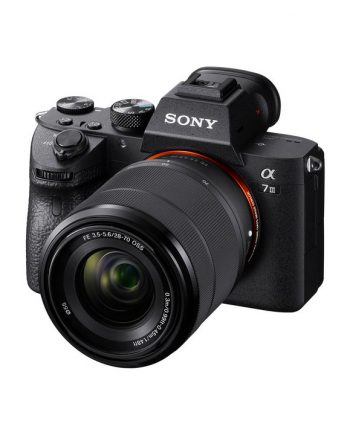 دوربین سونی آلفا a7 III با لنز 28-70